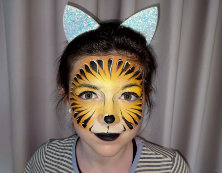 Tiger facepainting